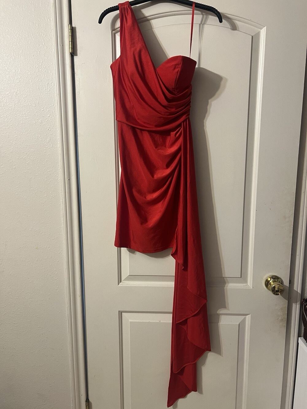 GB Off Shoulder Red Mini Dress Women's Size 5 (Small) NWT Party Cocktail Dress